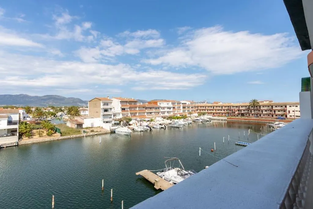 Centrico, Tranquilo, Playa Port Emporda Apartment Empuriabrava