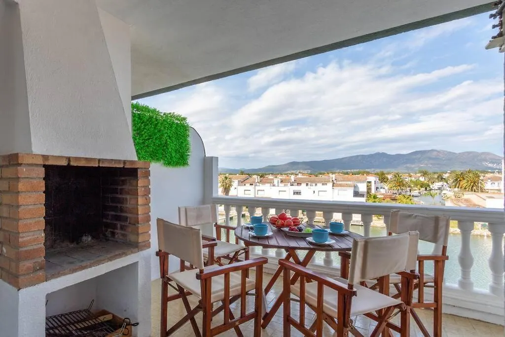 Centrico, Tranquilo, Playa Port Emporda Apartment Empuriabrava